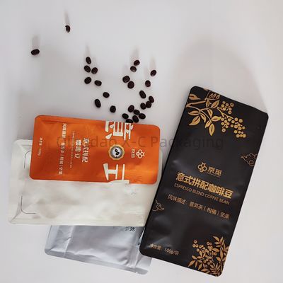 Αγορά Waterproof Printed Packing Bag with Customized Thickness and Logo for Durable and Stylish Use online manufacture